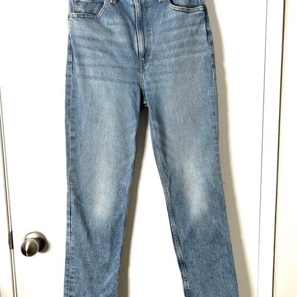 Levi’s x Deepika Padukone Ribcage High Rise Boyfriend Jeans 28/6 Light Blue Wash - Picture 6 of 17